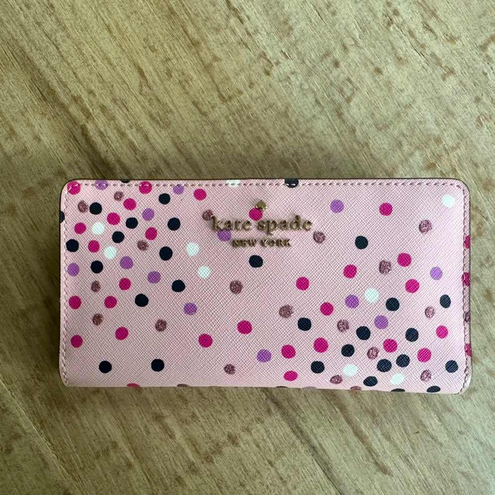 ✨Kate Spade New York Pink Staci Festive Confetti Large Slim Bifold Wallet!!!✨